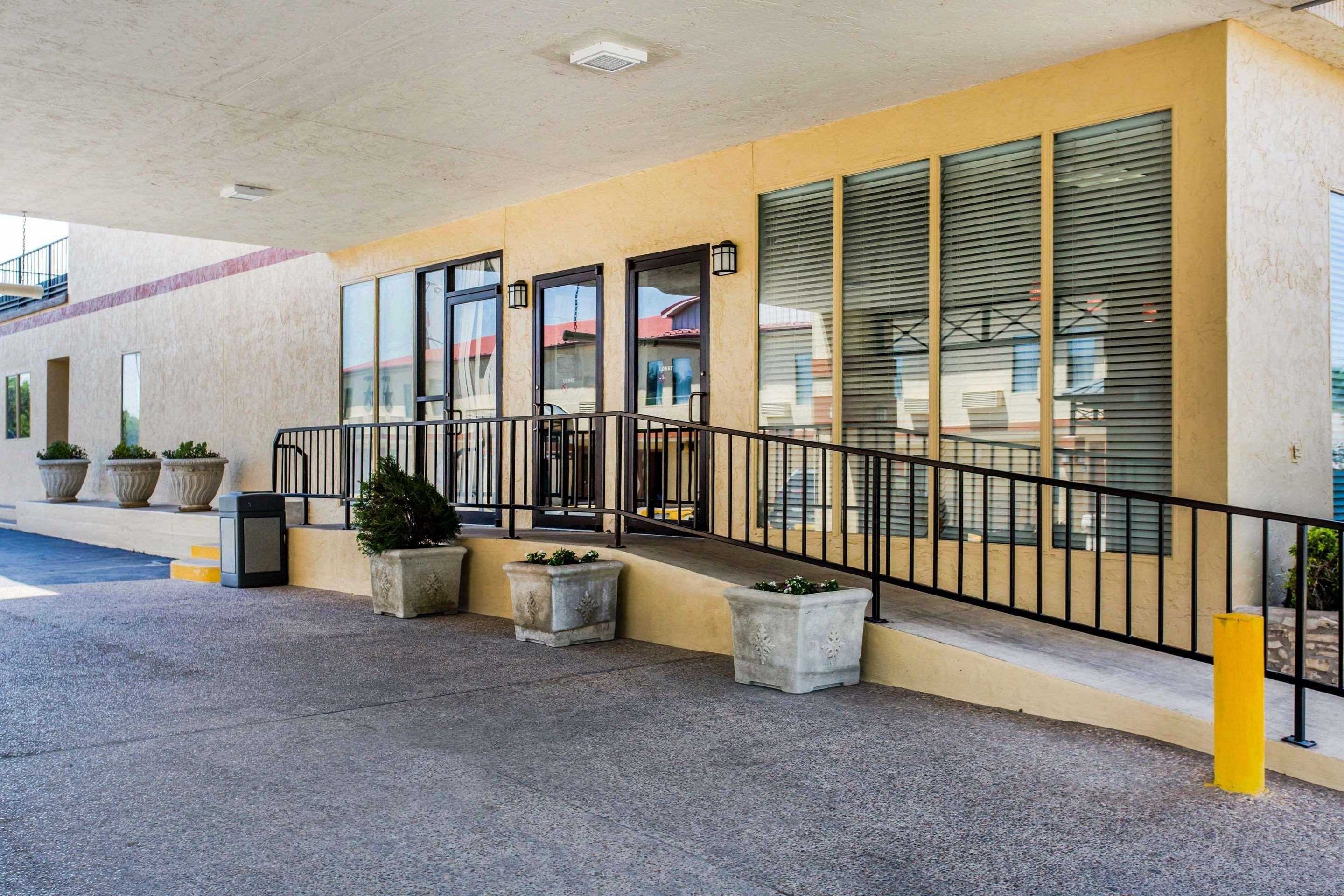 Quality Inn Ozona I-10 Extérieur photo